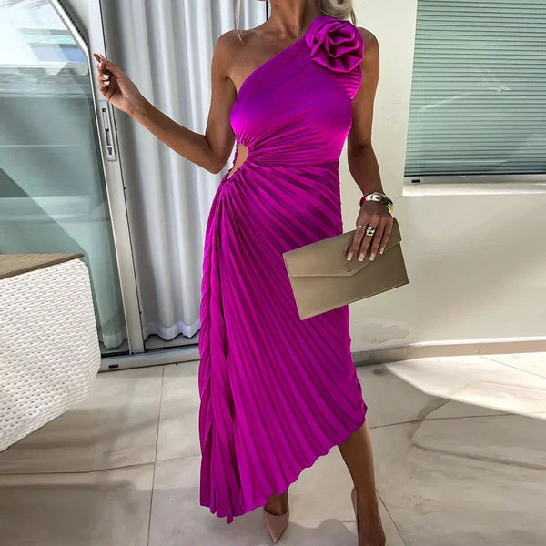 Carly - Pleated Glamour Dress